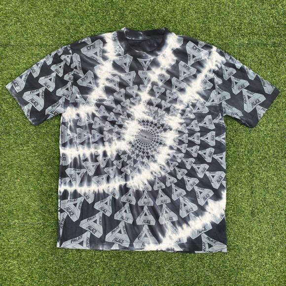 Palace FW22 Trippy Tri-Ferg Tie Dye Tee - Picture 1 of 5